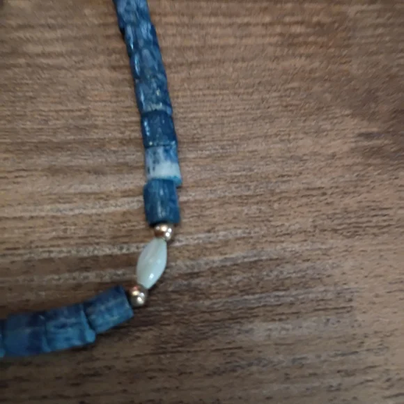 Vontage Blue Coral Beaded Necklace - Picture 2 of 4